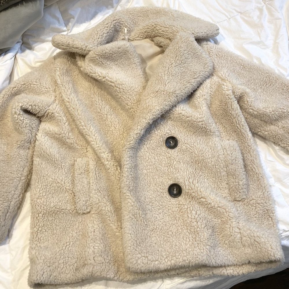 Free People Teddy Jacket in Size Small (cream color)
